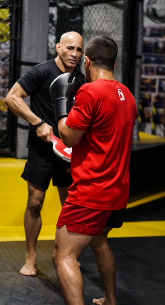 Muay Thai Revira Black Team